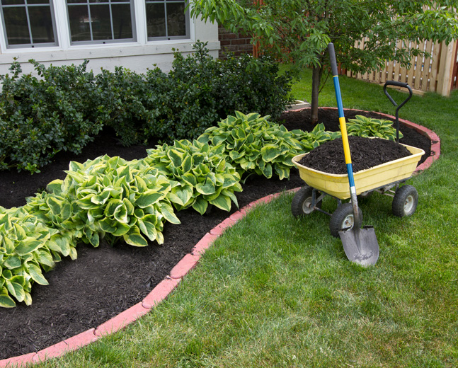 mulch delivery in Kitchener and stoney creek