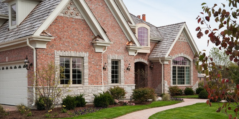 Cement vs. Clay Bricks: Which Should You Use? - Grand River Natural Stone